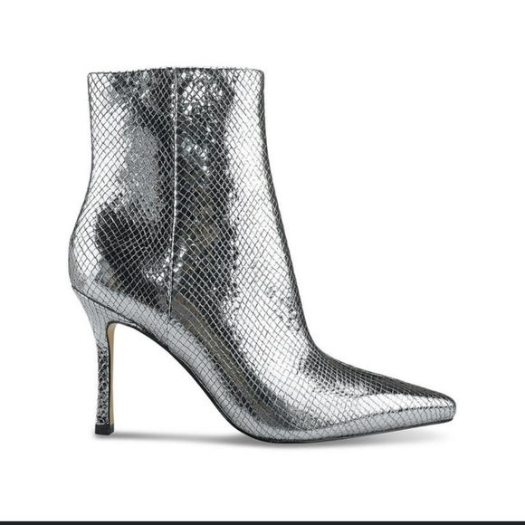 Marc Fisher LTD 7.5
Kendry 2 - Picture 4 of 8